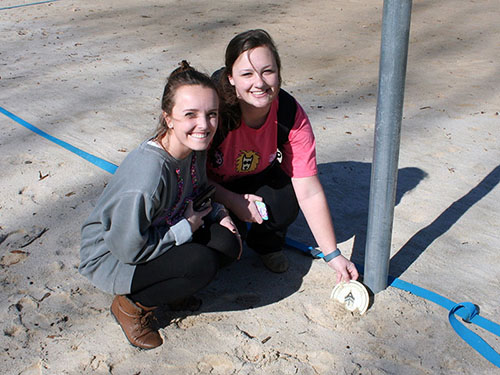 members of phi mu with medallion
