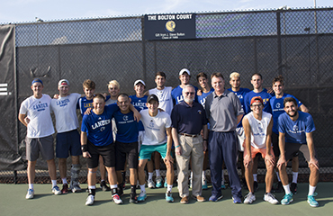 Bolton_Tennis_Team-TN.jpg