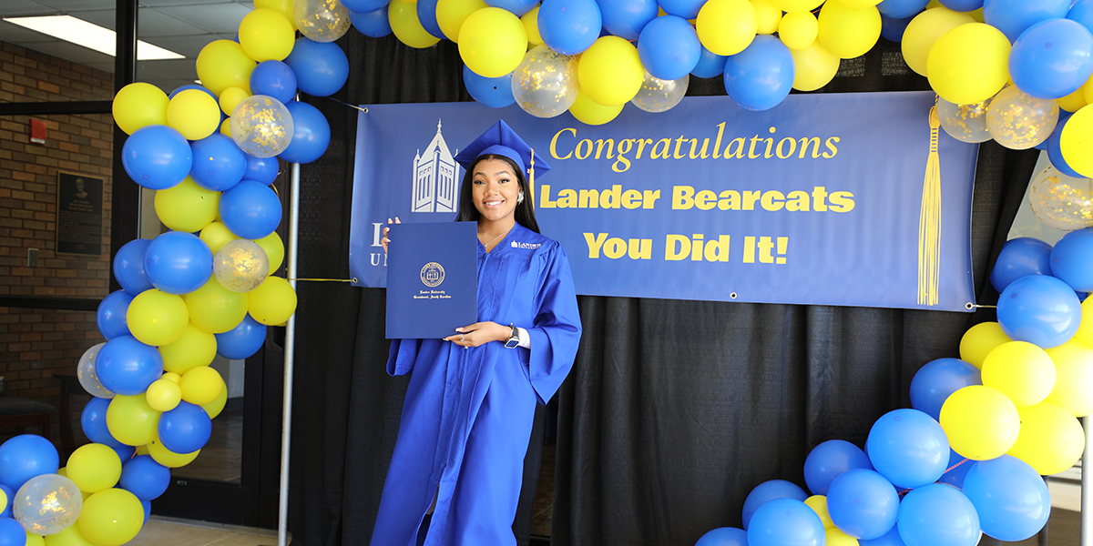 From ‘Weird Al’ to Wisdom: Lander Graduates Challenged to be ...