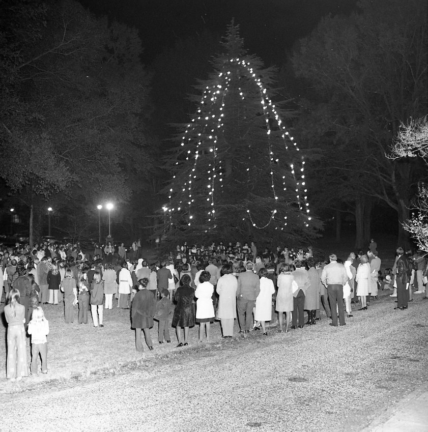 tree lighting 1972