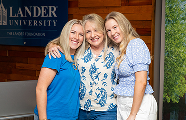 LeeAnna Fingerlin, Gina Fingerlin, and Reagan Fingerlin